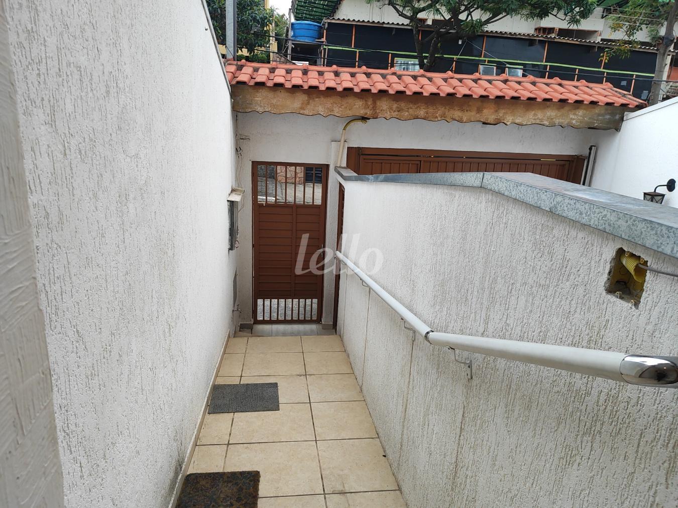 GERAL-001.JPG de Casa para alugar, sobrado com 200 m², 3 quartos e em Vila Centenário - São Paulo