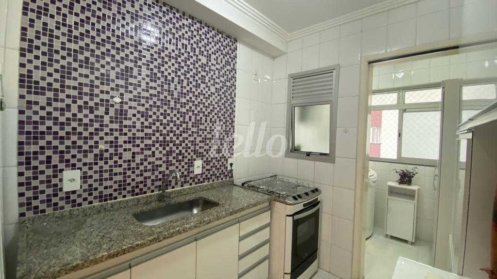 COZINHA de Apartamento à venda, Padrão com 62 m², 3 quartos e 1 vaga em Vila Antonieta - São Paulo