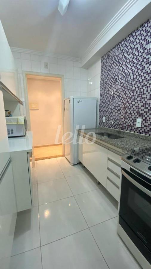 COZINHA de Apartamento à venda, Padrão com 62 m², 3 quartos e 1 vaga em Vila Antonieta - São Paulo