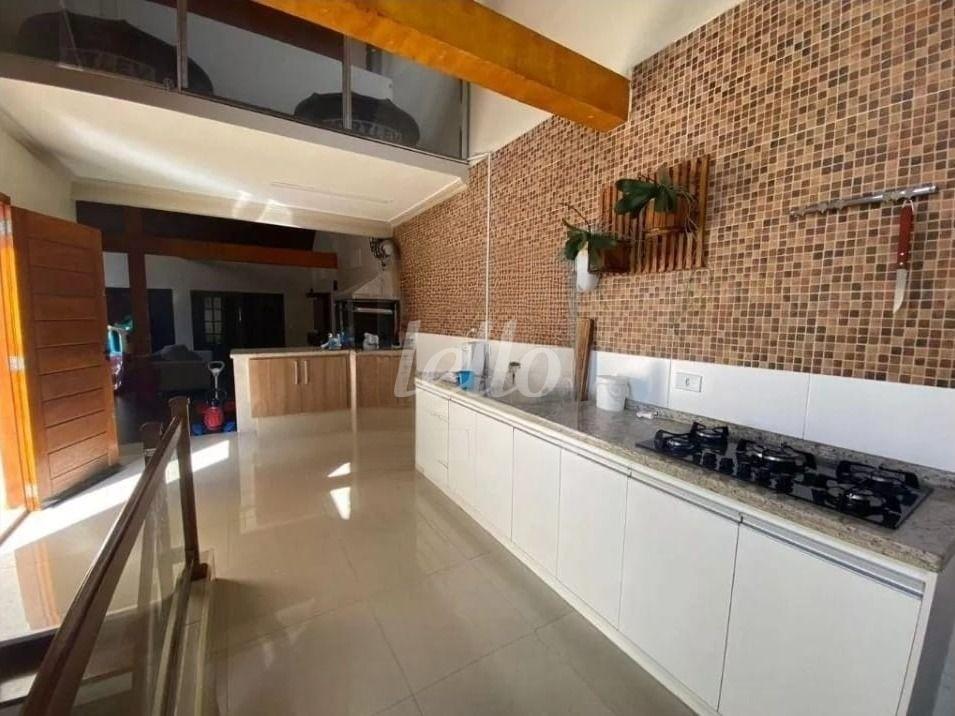 ESPAÇO GOURMET de Casa à venda, sobrado com 346 m², 3 quartos e 4 vagas em Jardim Paraíso - Santo André