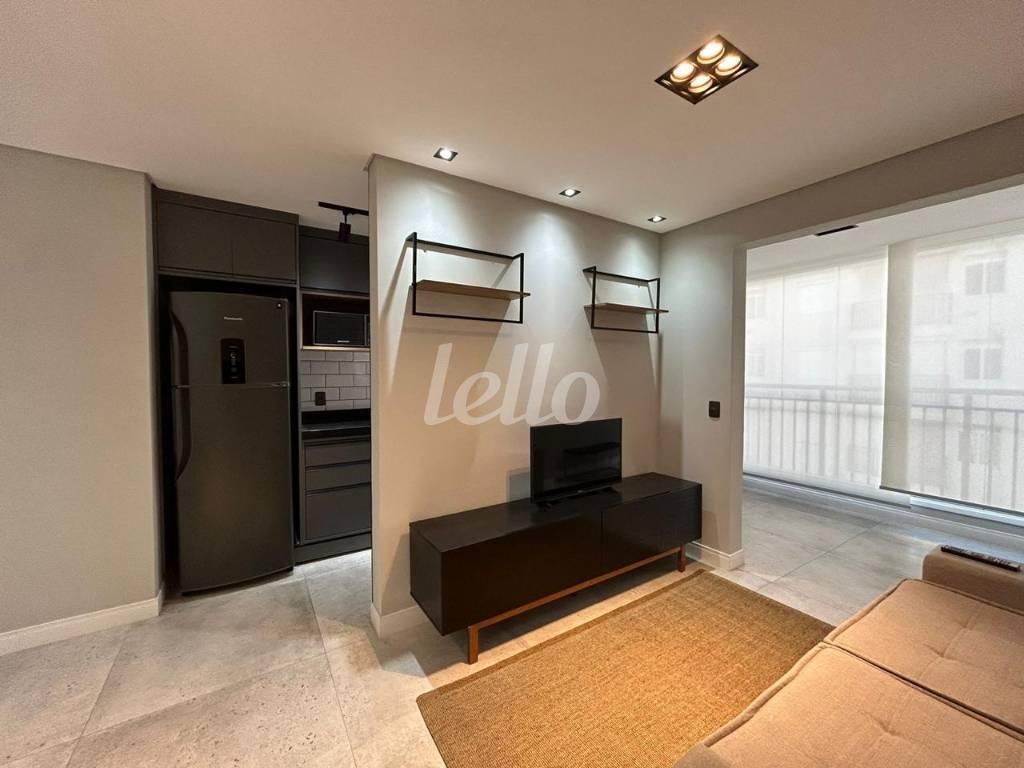 SALA de Apartamento à venda, Padrão com 62 m², 2 quartos e 2 vagas em Brás - São Paulo