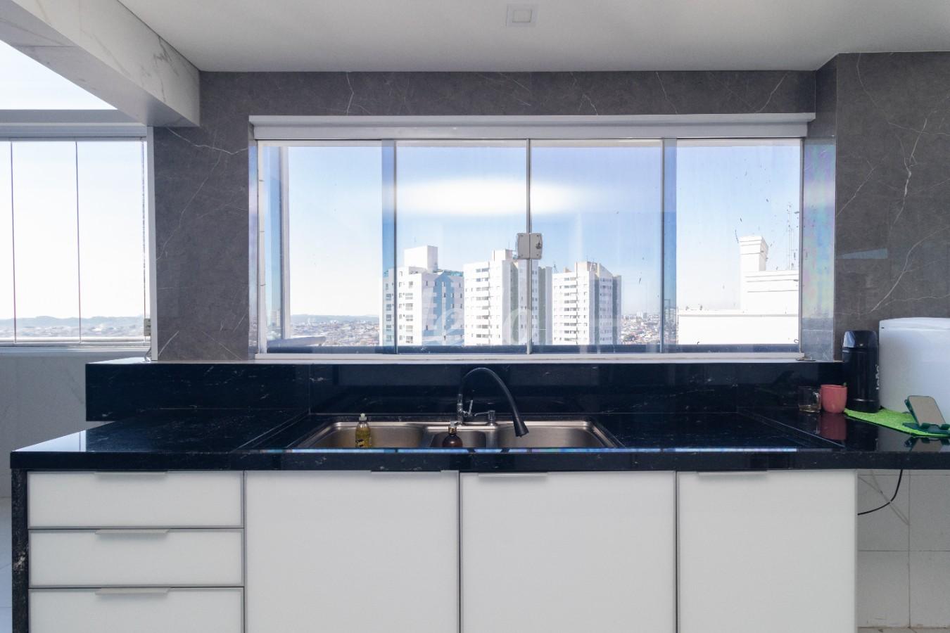 COZINHA de Apartamento à venda, Padrão com 238 m², 4 quartos e 4 vagas em Vila Ivone - São Paulo