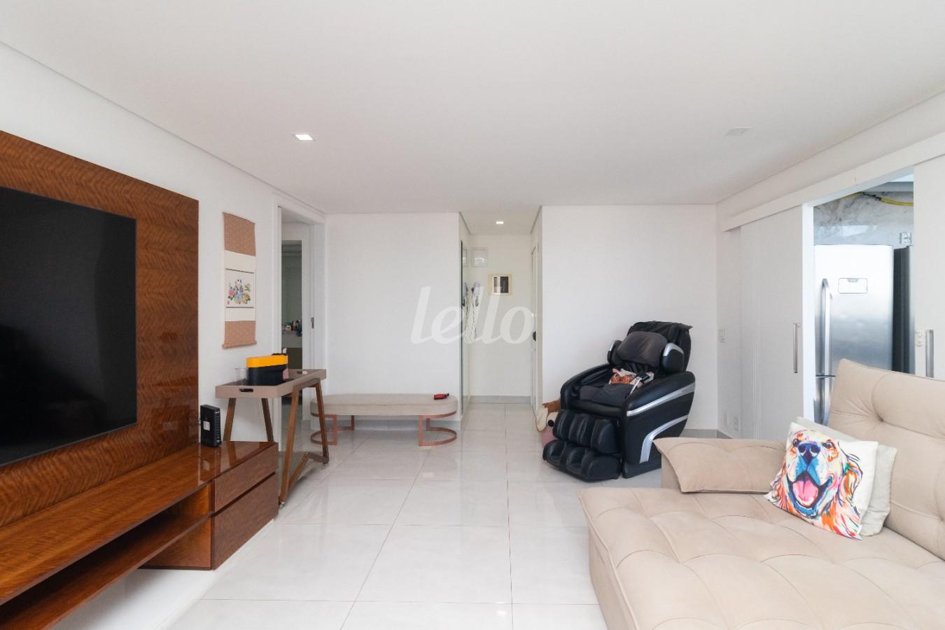 SALA 2 de Apartamento à venda, Padrão com 238 m², 4 quartos e 4 vagas em Vila Ivone - São Paulo