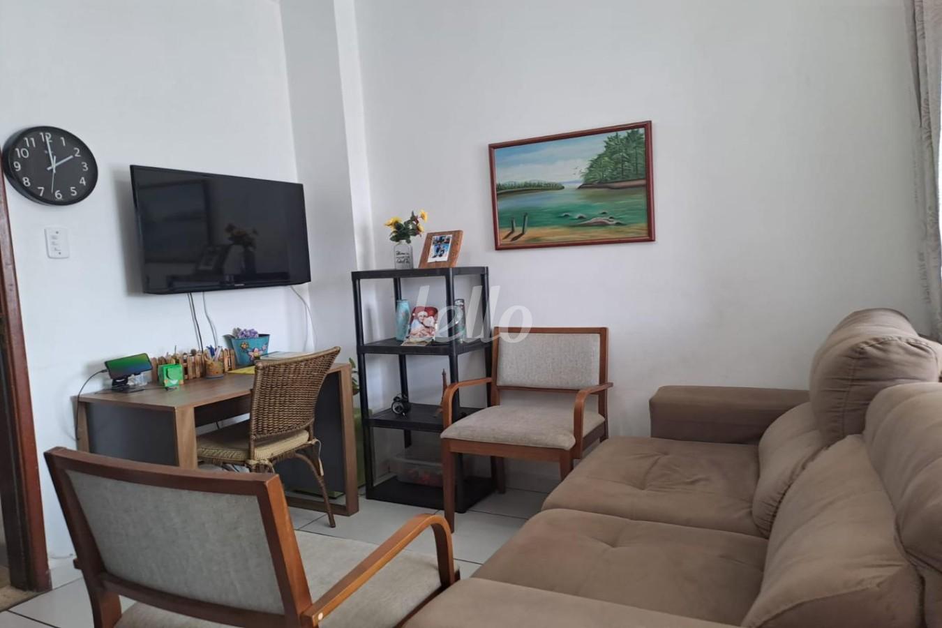 SALA de Apartamento à venda, Padrão com 34 m², 1 quarto e em Liberdade - São Paulo