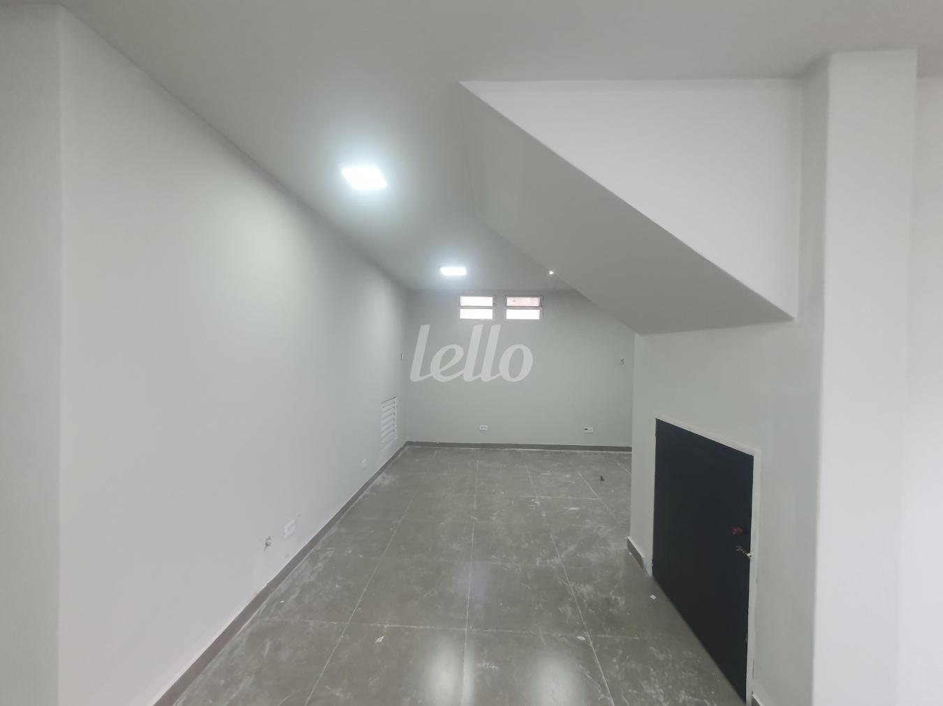 2-SALA-002.JPG de Loja para alugar, Padrão com 54 m², e em Cambuci - São Paulo