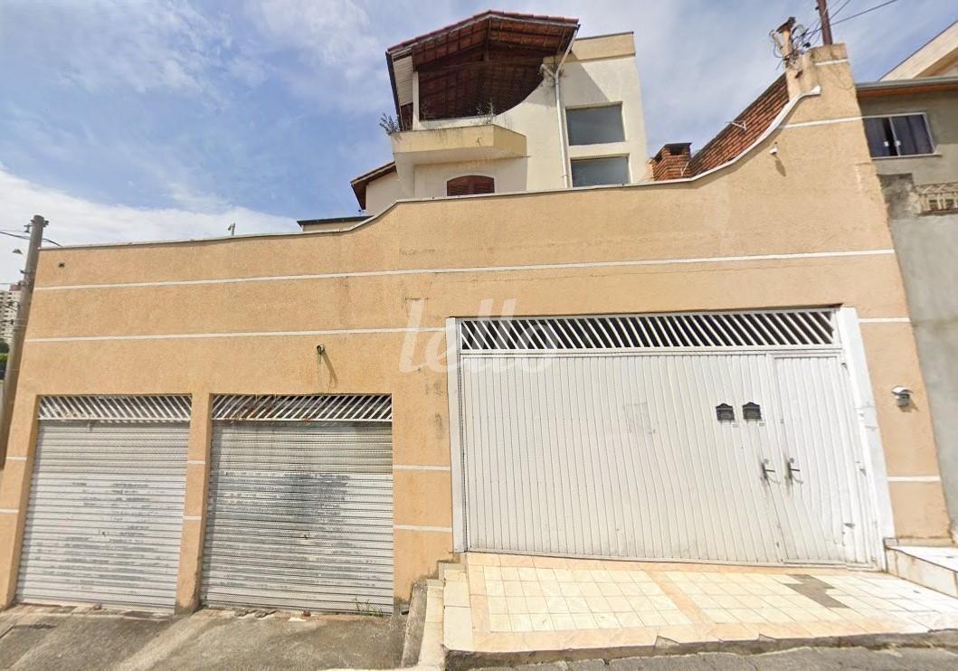 FACHADA de Casa à venda, sobrado com 200 m², 4 quartos e 4 vagas em Vila Mazzei - São Paulo