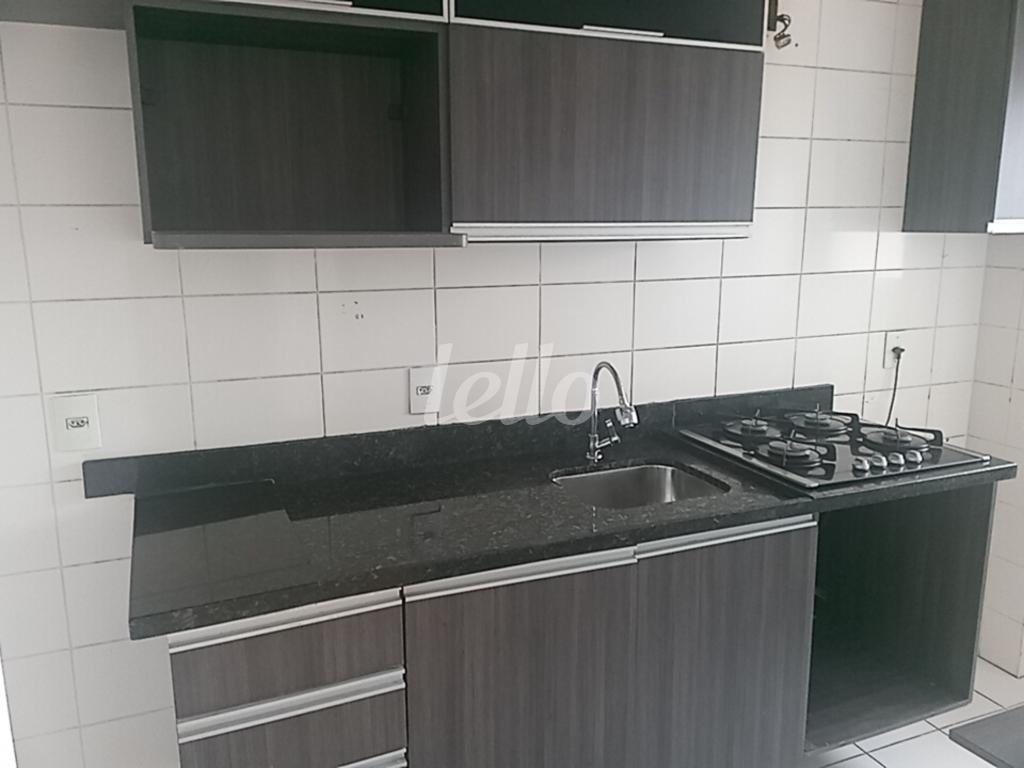 COZINHA de Apartamento à venda, Padrão com 63 m², 3 quartos e 1 vaga em Vila Santa Clara - São Paulo