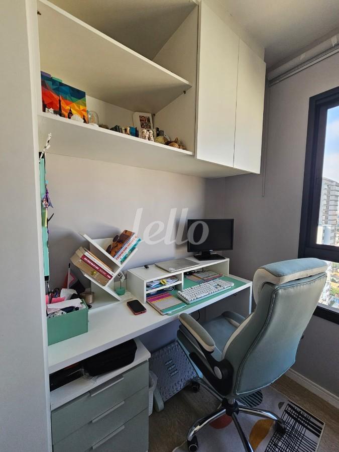 DORMITORIO de Apartamento à venda, Padrão com 59 m², 2 quartos e 1 vaga em Vila Dom Pedro I - São Paulo