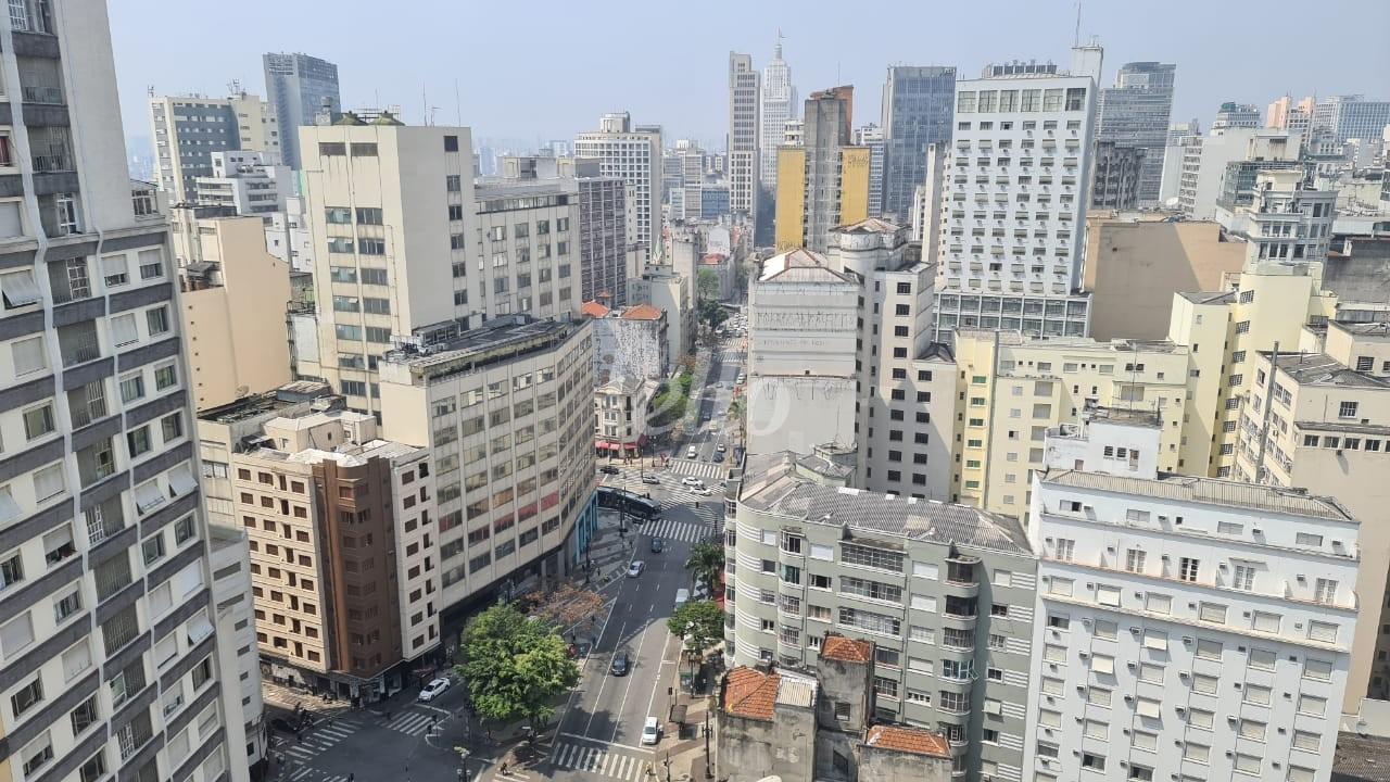 ANDAR de Sala / Conjunto para alugar, Padrão com 971 m², e em República - São Paulo