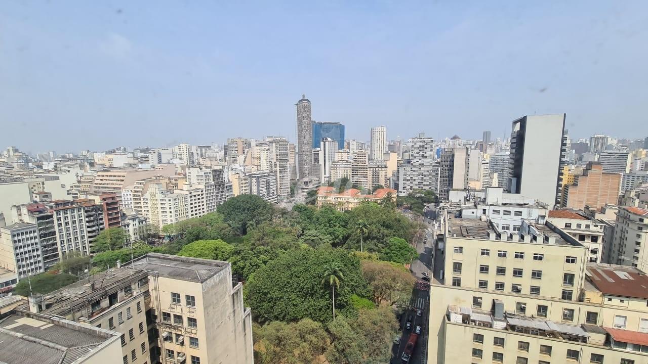 ANDAR de Sala / Conjunto para alugar, Padrão com 971 m², e em República - São Paulo