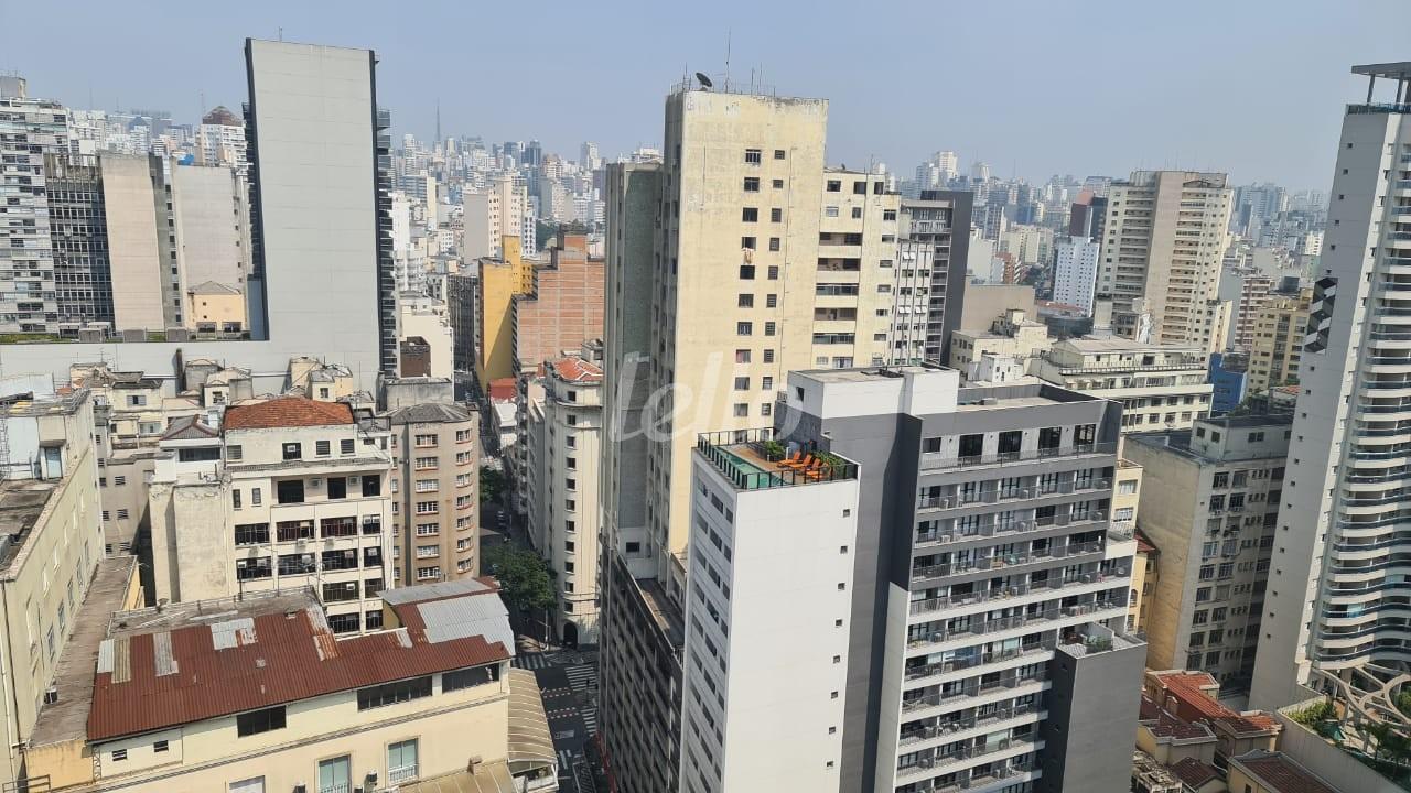 ANDAR de Sala / Conjunto para alugar, Padrão com 971 m², e em República - São Paulo