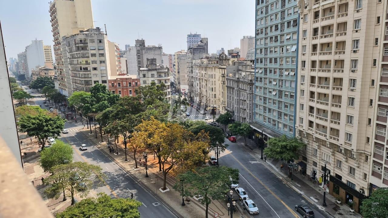 ANDAR de Sala / Conjunto para alugar, Padrão com 971 m², e em República - São Paulo