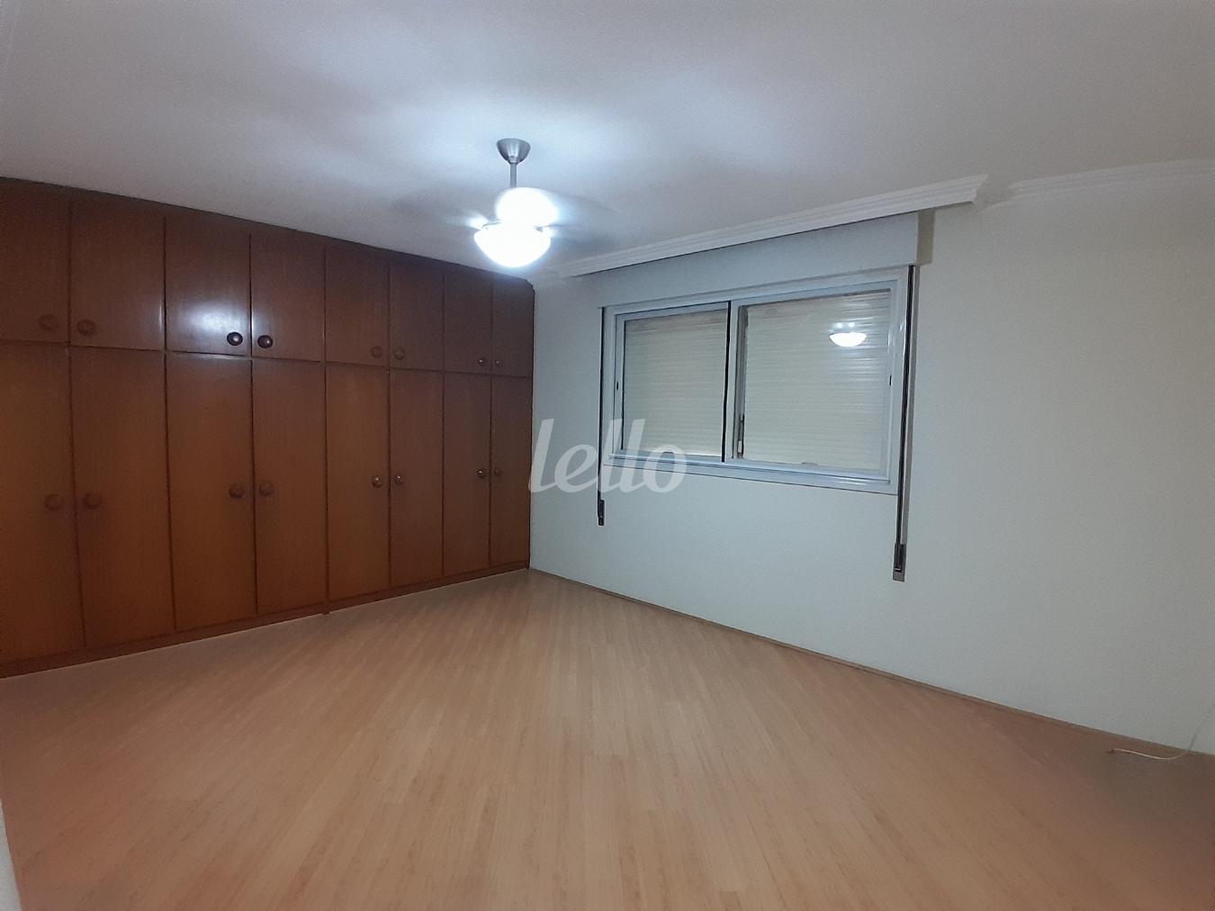 6-DORMITÓRIO SUÍTE-001.JPG de Apartamento à venda, Padrão com 117 m², 3 quartos e 1 vaga em Ch Santo Antônio (ZL) - São Paulo