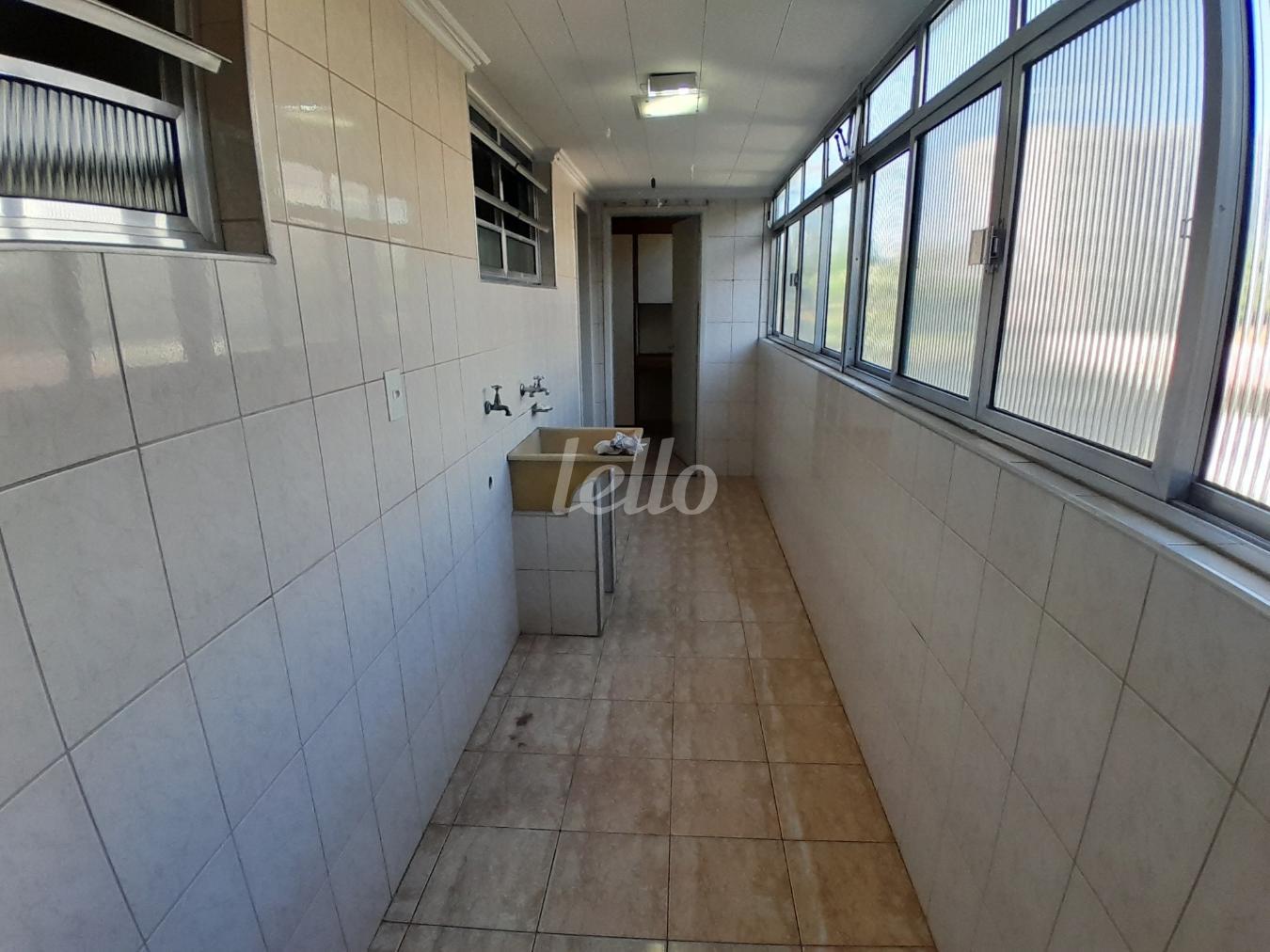 9-ÁREA DE SERVIÇO-001.JPG de Apartamento à venda, Padrão com 117 m², 3 quartos e 1 vaga em Ch Santo Antônio (ZL) - São Paulo