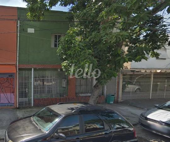 FACHADA de Casa para alugar, sobrado com 102 m², 1 quarto e em JD. Portal I e Ii - São Paulo