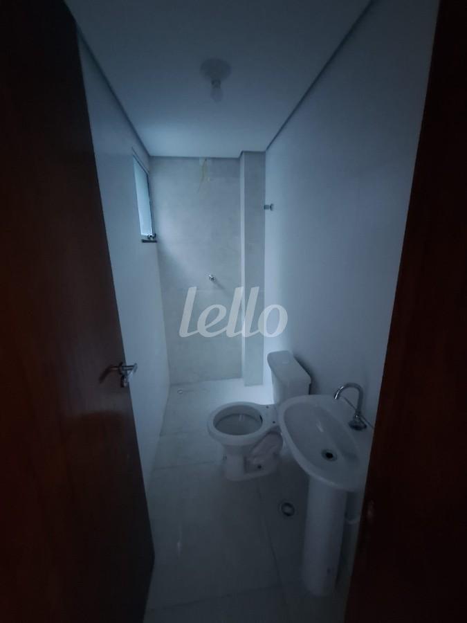 BANHEIRO de Apartamento à venda, Padrão com 30 m², 1 quarto e em Vila Marieta - São Paulo