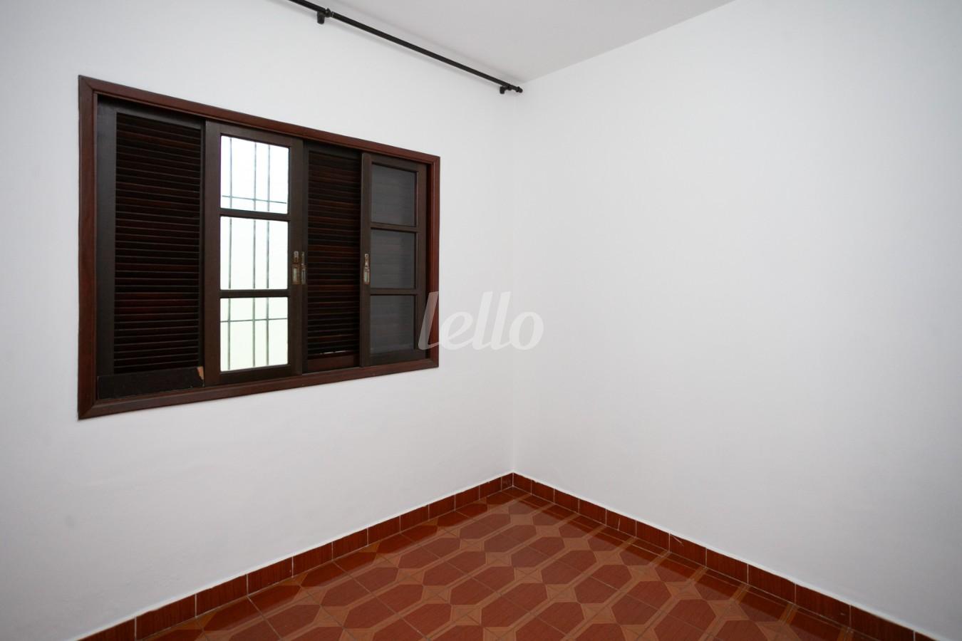 05DORMITORIO-2_002 de Casa para alugar, térrea com 145 m², 3 quartos e 4 vagas em Jardim Vila Formosa - São Paulo