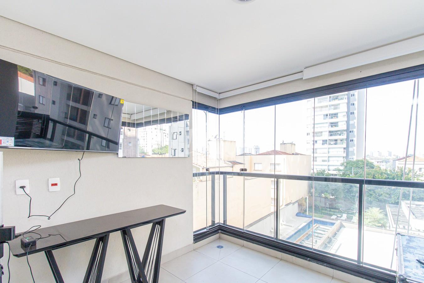 VARANDA de Apartamento à venda, Padrão com 33 m², 1 quarto e 1 vaga em Vila Mariana - São Paulo