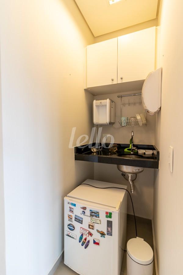 COZINHA de Sala / Conjunto à venda, Padrão com 35 m², e 1 vaga em Pinheiros - São Paulo