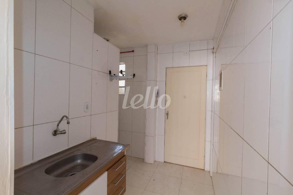 COZINHA de Apartamento à venda, Padrão com 32 m², 1 quarto e em Liberdade - São Paulo