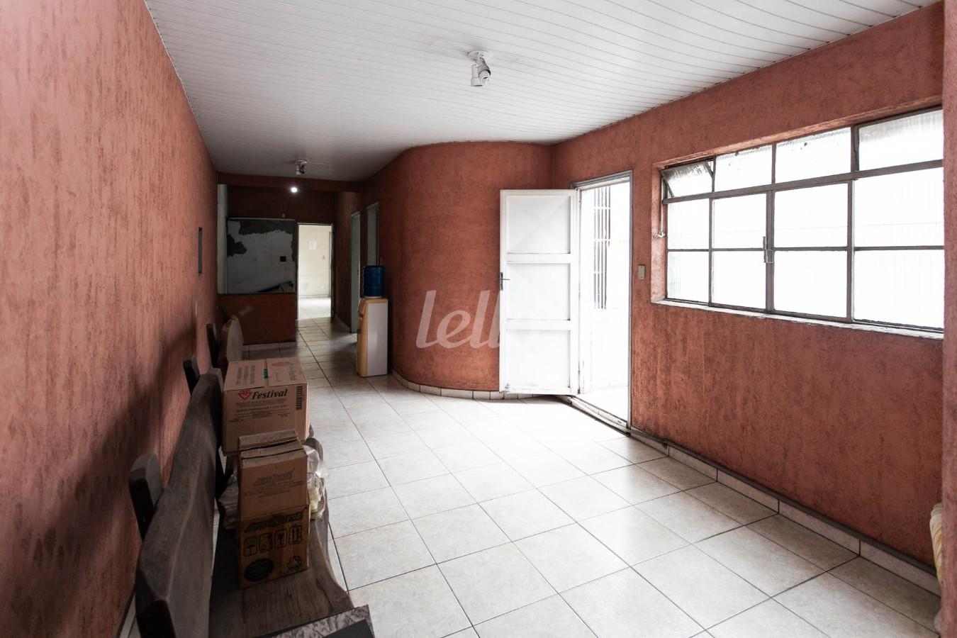 SALA de Sobreloja para alugar, Padrão com 250 m², e 10 vagas em Lot Caminhos de San Conrado - Campinas