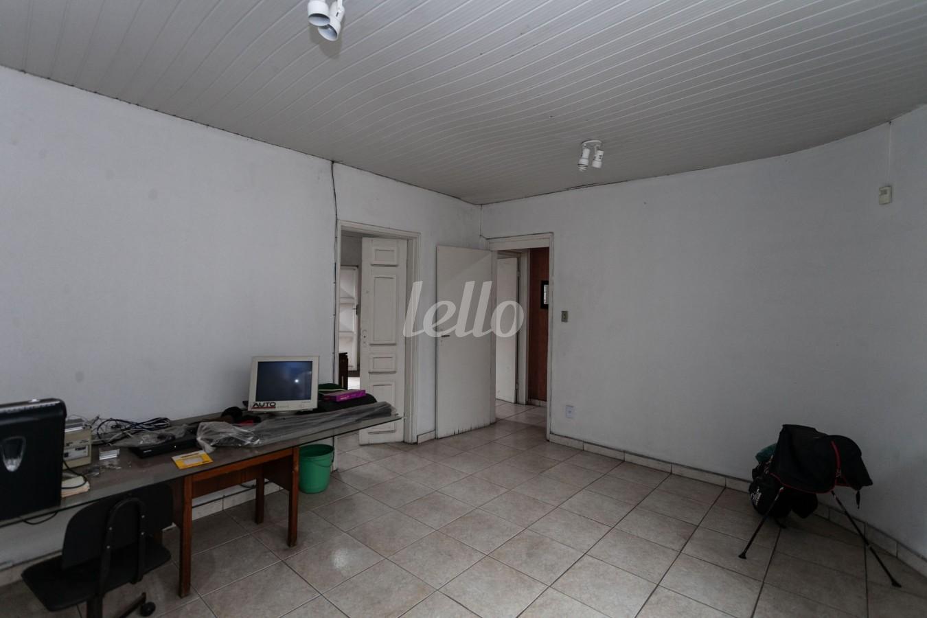 SALA de Sobreloja para alugar, Padrão com 250 m², e 10 vagas em Lot Caminhos de San Conrado - Campinas