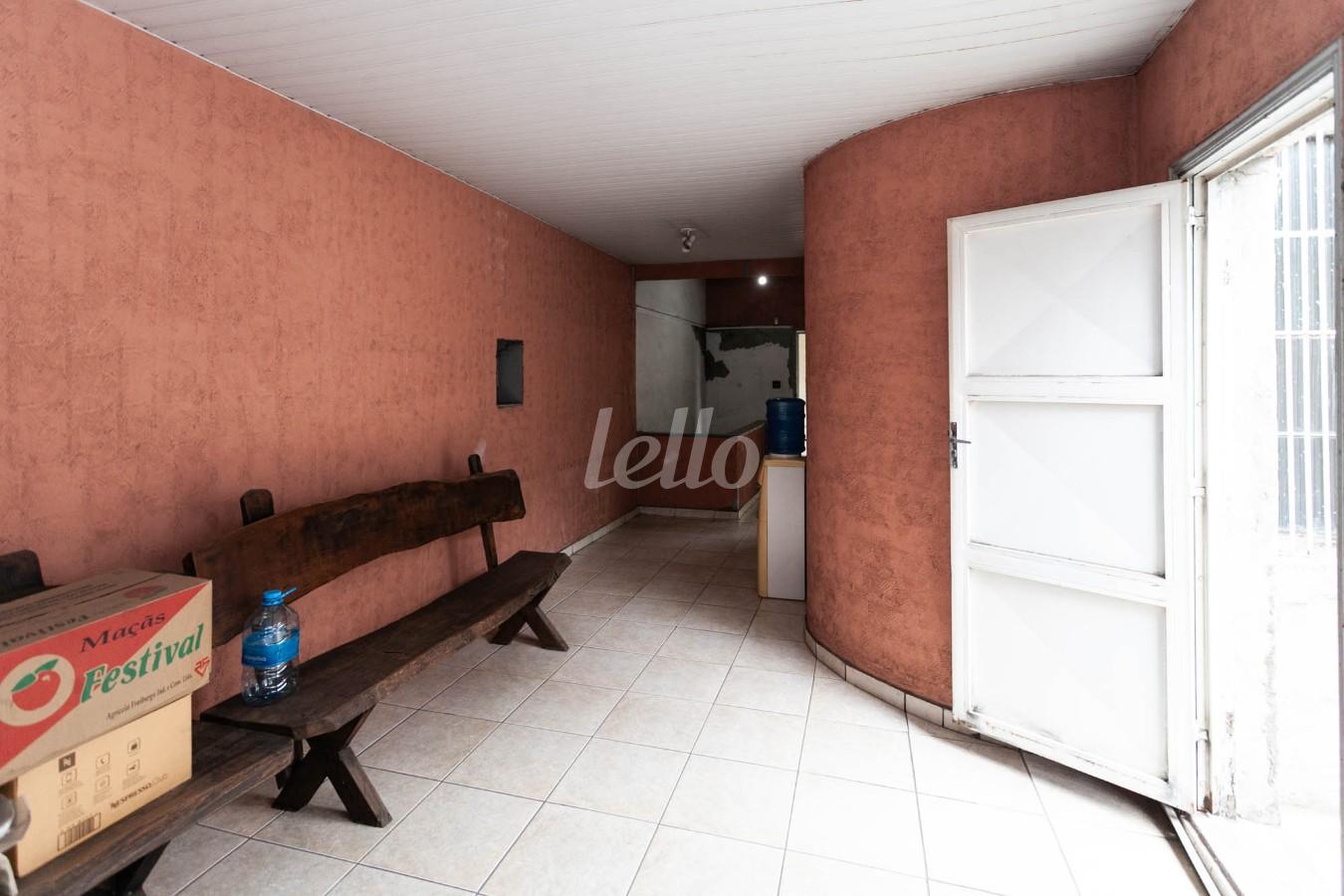 SALA de Sobreloja para alugar, Padrão com 250 m², e 10 vagas em Lot Caminhos de San Conrado - Campinas