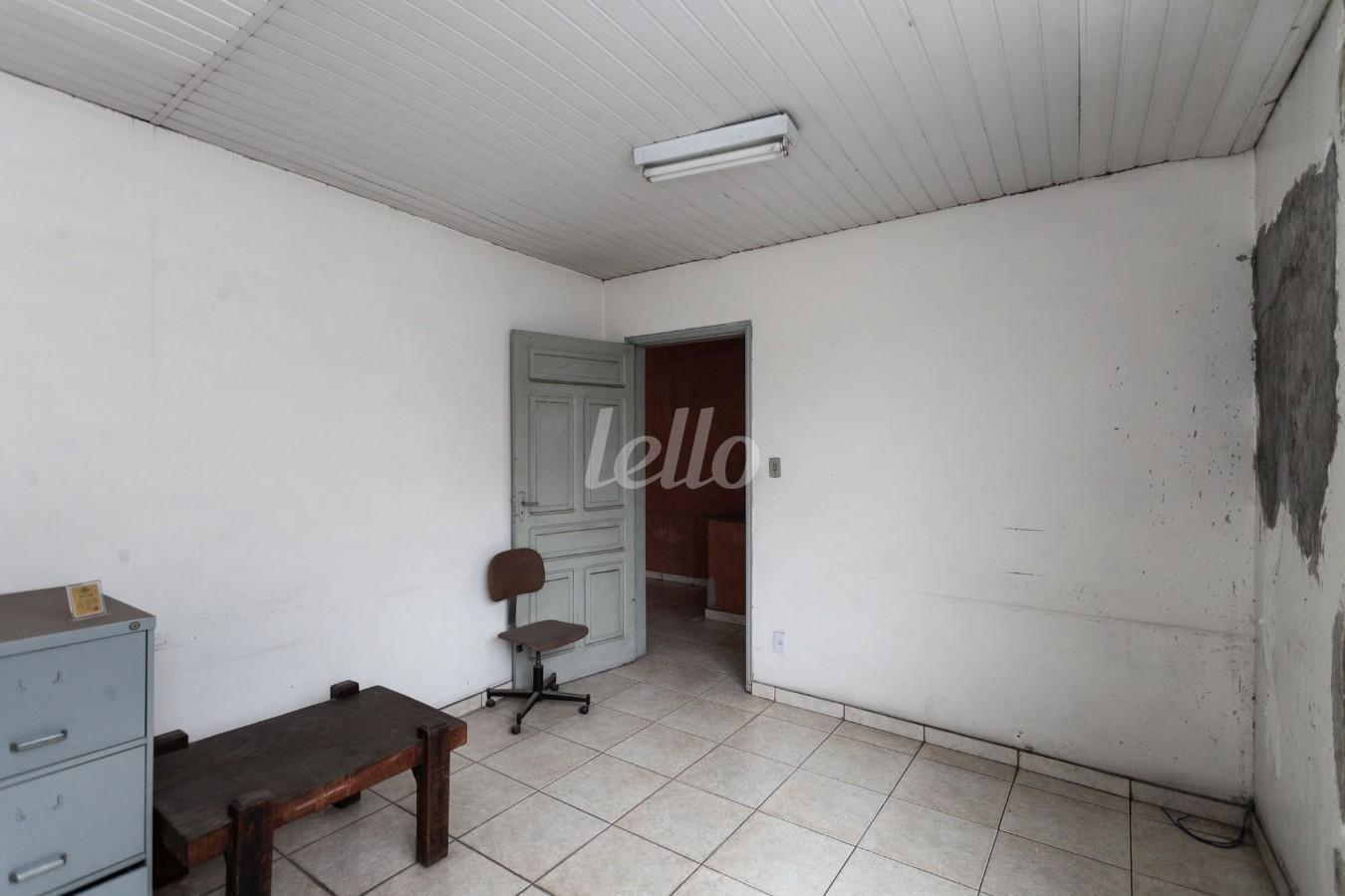 SALA de Sobreloja para alugar, Padrão com 250 m², e 10 vagas em Lot Caminhos de San Conrado - Campinas