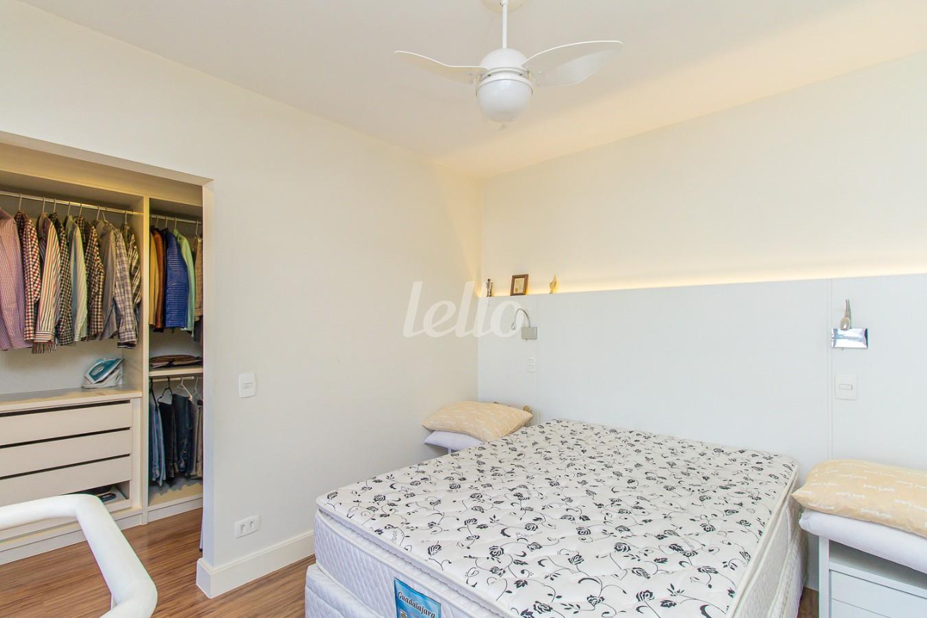 DORMITORIO 1 de Apartamento para alugar, Padrão com 40 m², 1 quarto e 1 vaga em Vila Clementino - São Paulo