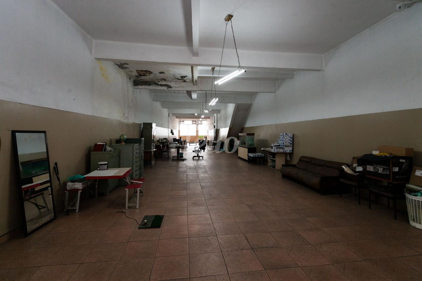 SALA de Loja para alugar, Padrão com 250 m², e 10 vagas em Lot Caminhos de San Conrado - Campinas