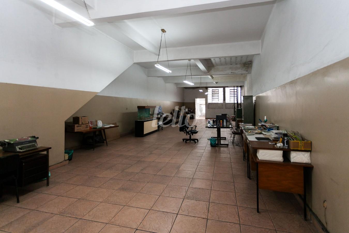 SALA de Loja para alugar, Padrão com 250 m², e 10 vagas em Lot Caminhos de San Conrado - Campinas