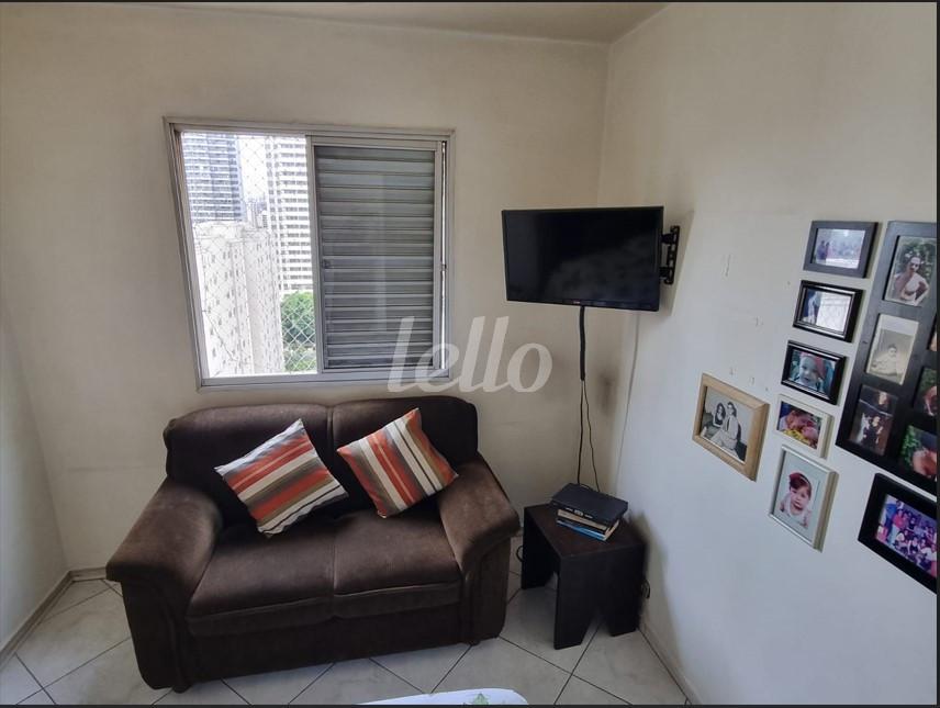 DORMITORIO de Apartamento à venda, Padrão com 92 m², 3 quartos e 1 vaga em Campo Belo - São Paulo