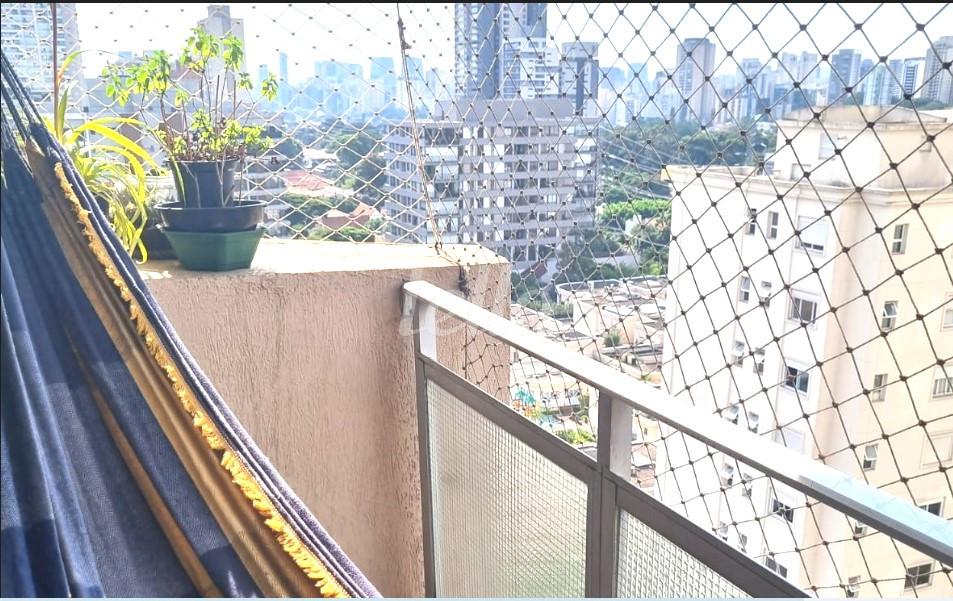 VARANDA de Apartamento à venda, Padrão com 92 m², 3 quartos e 1 vaga em Campo Belo - São Paulo