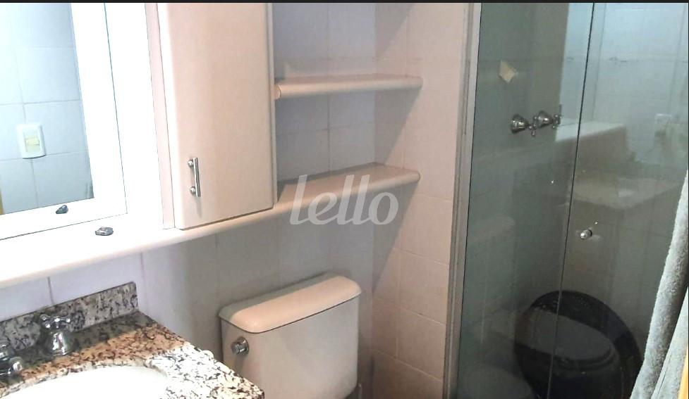 BANHEIRO de Apartamento à venda, Padrão com 60 m², 2 quartos e 1 vaga em Indianópolis - São Paulo