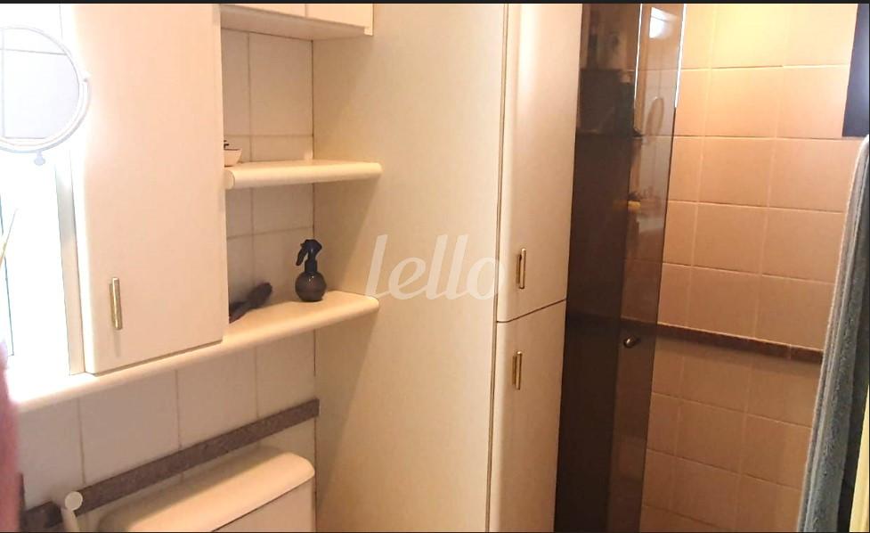 BANHEIRO de Apartamento à venda, Padrão com 60 m², 2 quartos e 1 vaga em Indianópolis - São Paulo