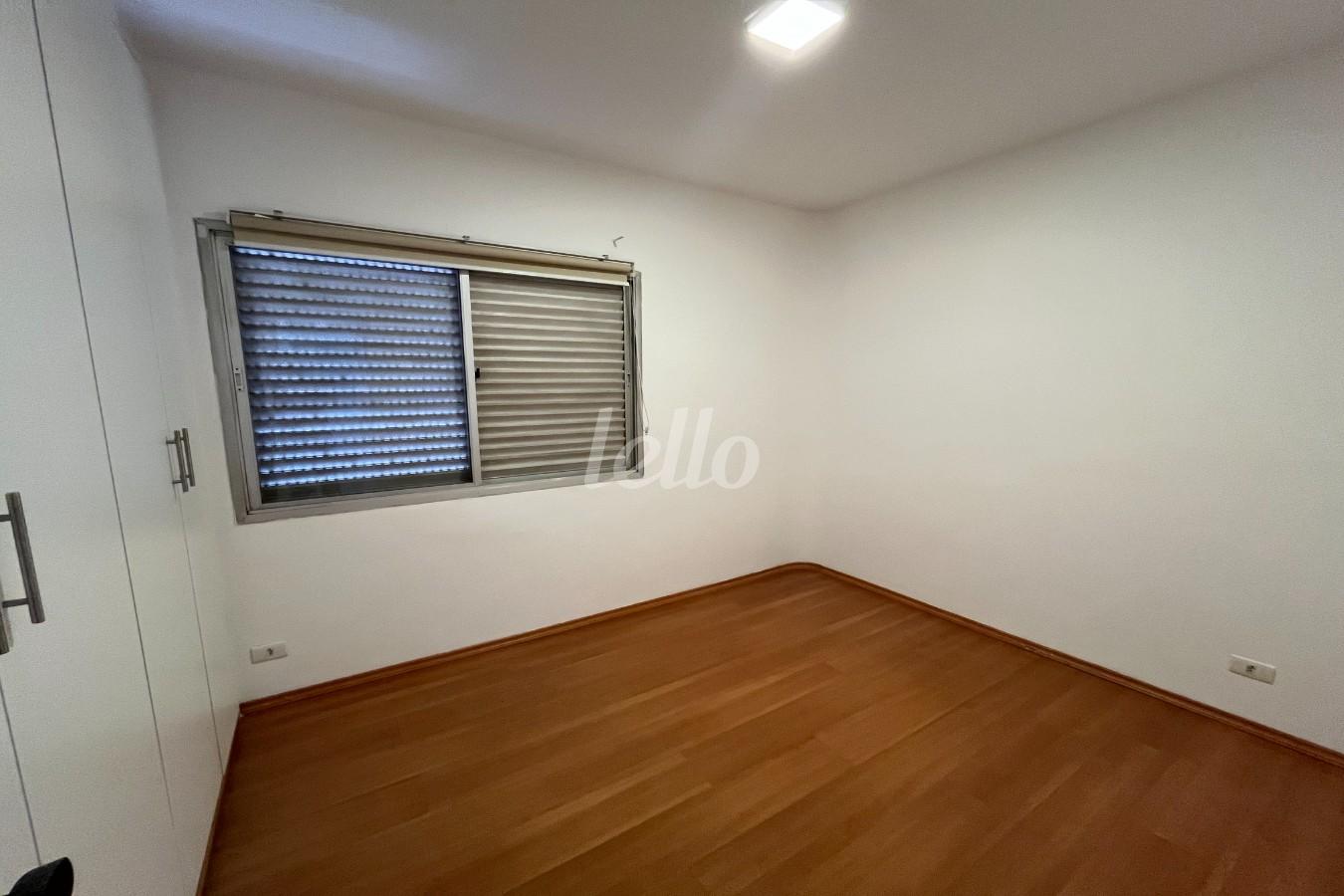 DORMITORIO 2 de Apartamento para alugar, Padrão com 130 m², 4 quartos e em Vila Suzana - São Paulo