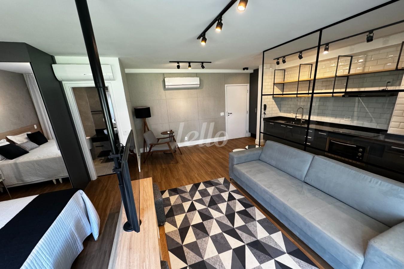 STUDIO de Apartamento para alugar, Padrão com 77 m², 1 quarto e 2 vagas em Chácara Santo Antônio - São Paulo