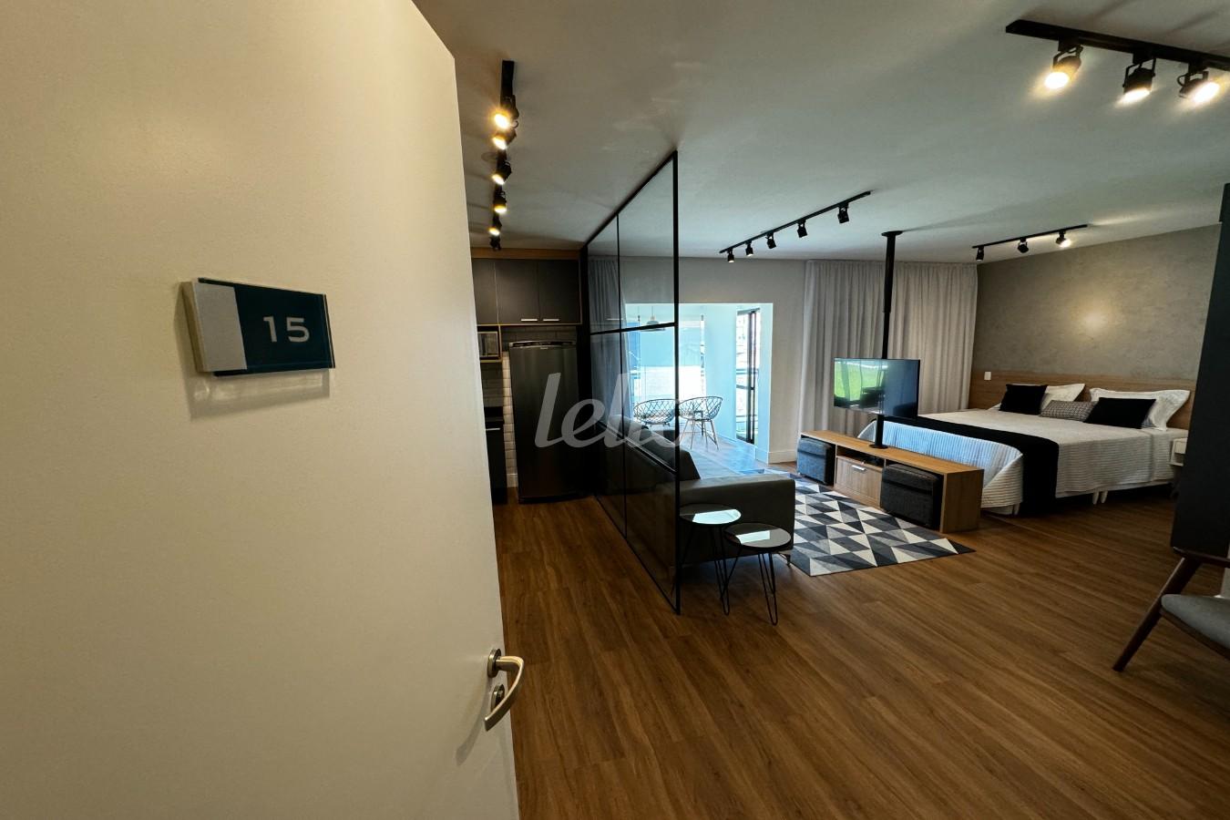 STUDIO de Apartamento para alugar, Padrão com 77 m², 1 quarto e 2 vagas em Chácara Santo Antônio - São Paulo