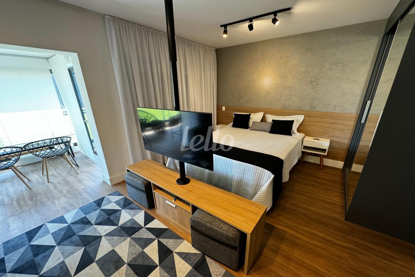 STUDIO de Apartamento para alugar, Padrão com 77 m², 1 quarto e 2 vagas em Chácara Santo Antônio - São Paulo