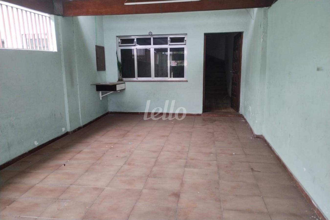 GARAGEM de Casa à venda, sobrado com 70 m², 2 quartos e 1 vaga em Vila Gomes Cardim - São Paulo