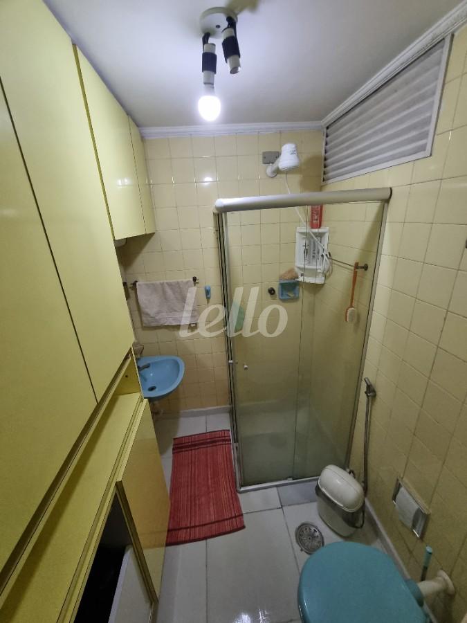 BANHEIRO de Apartamento à venda, Padrão com 60 m², 2 quartos e 1 vaga em Parque São Jorge - São Paulo