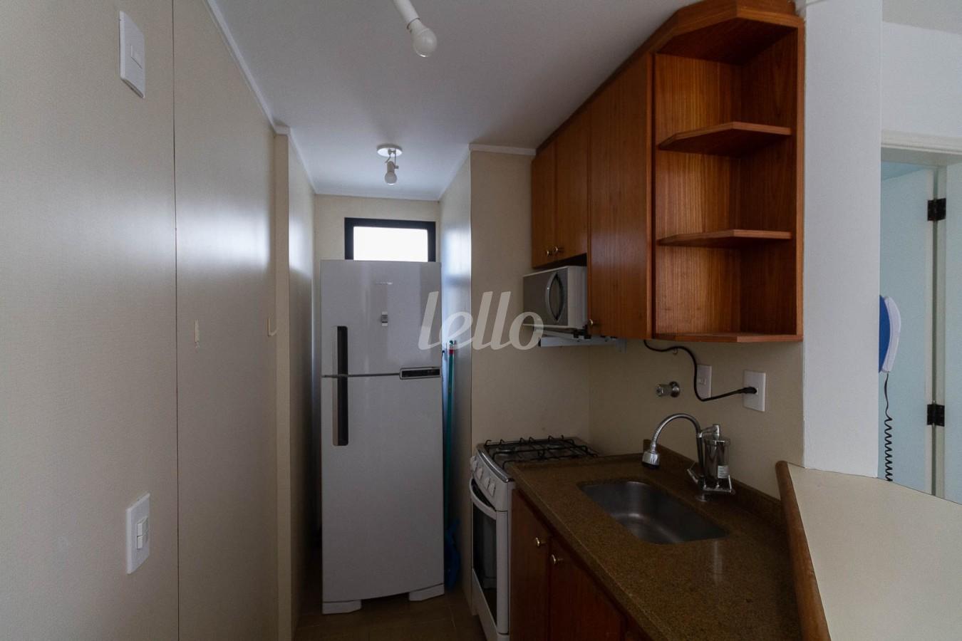 COZINHA de Apartamento para alugar, Padrão com 39 m², 1 quarto e 1 vaga em Vila Nova Conceição - São Paulo