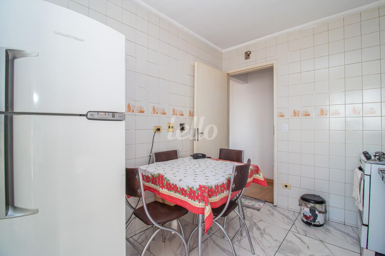 COZINHA de Apartamento à venda, Padrão com 78 m², 2 quartos e 1 vaga em Vila Bruna - São Paulo