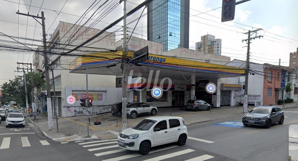 6 de Área / Terreno à venda, Padrão com 645 m², e em Santana - São Paulo