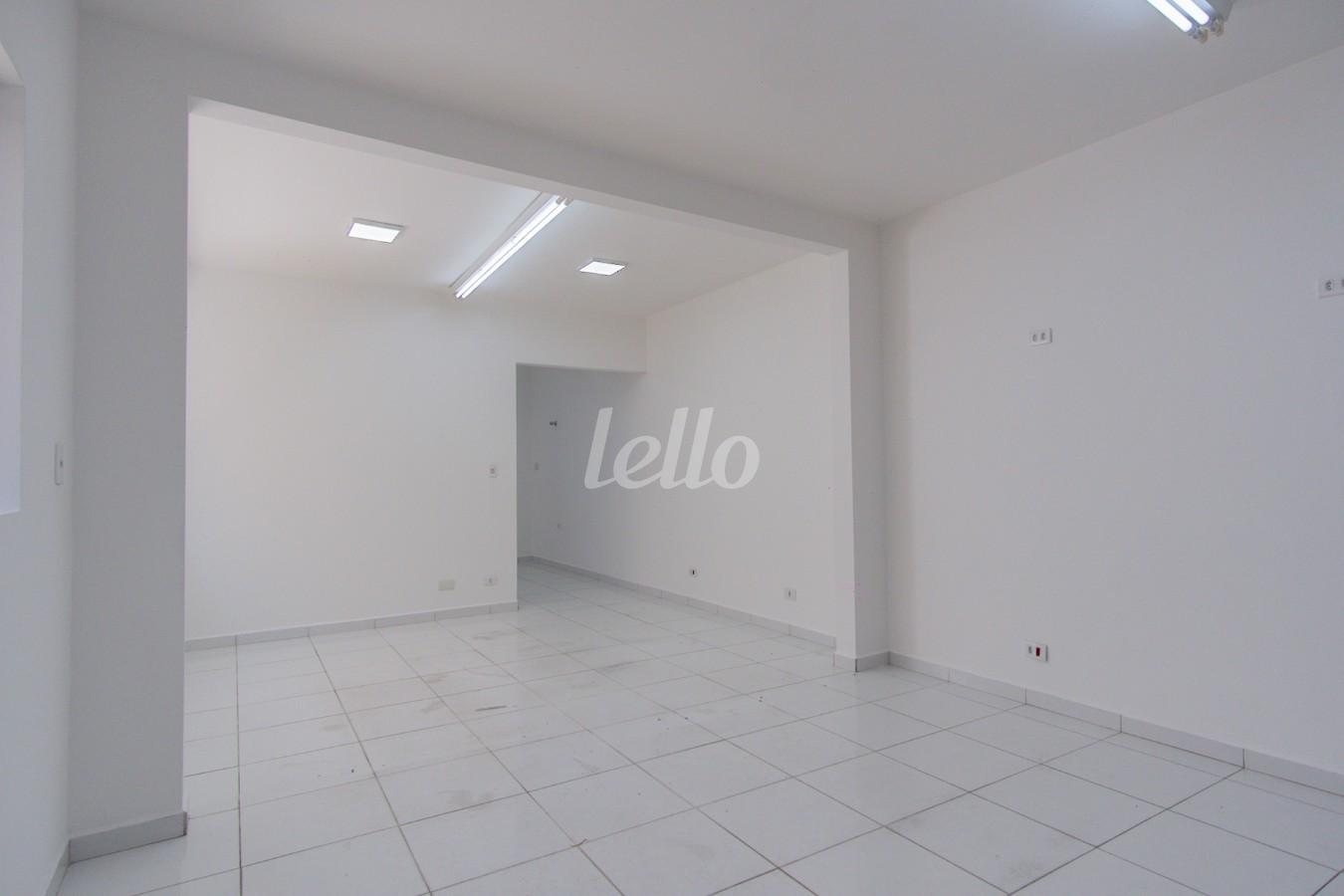 03SALA_003 de Casa para alugar, térrea com 70 m², e em Água Fria - São Paulo