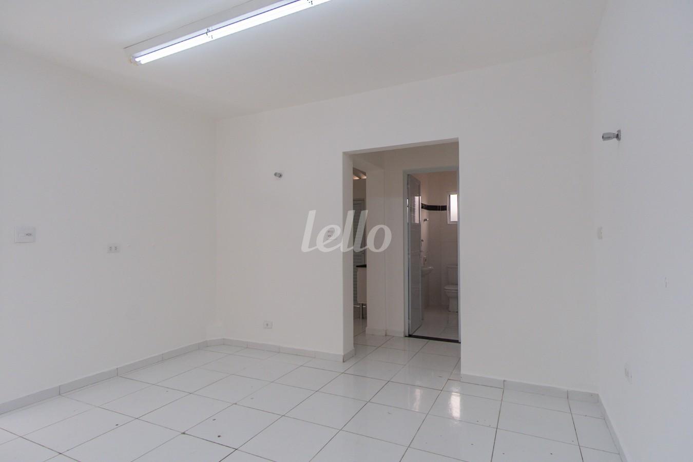 03SALA_006 de Casa para alugar, térrea com 70 m², e em Água Fria - São Paulo