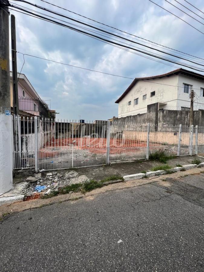 FRENTE de Área / Terreno à venda, Padrão com 350 m², e em Vila Constança - São Paulo