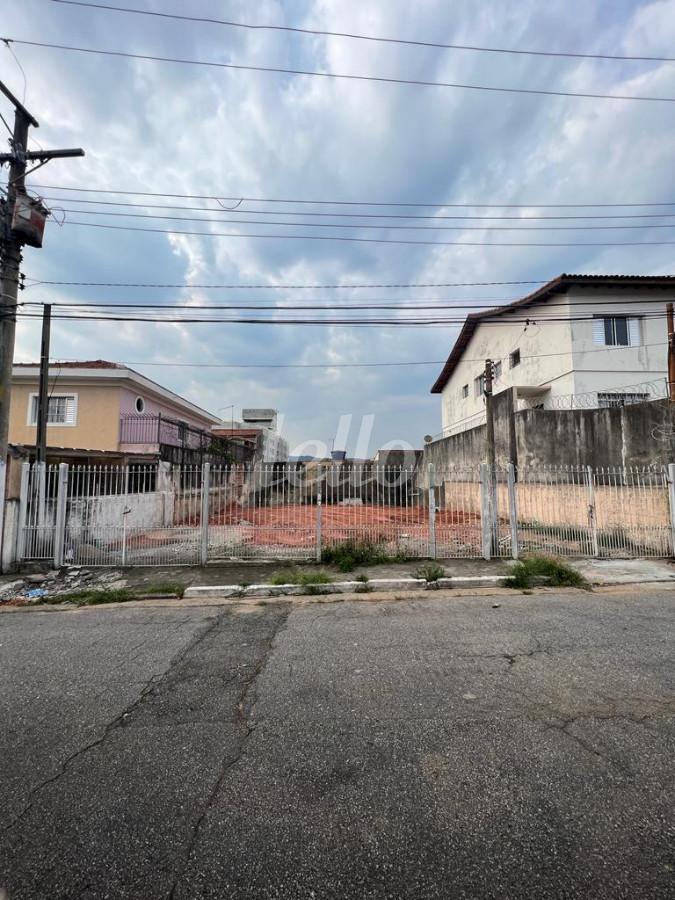 VISTA de Área / Terreno à venda, Padrão com 350 m², e em Vila Constança - São Paulo