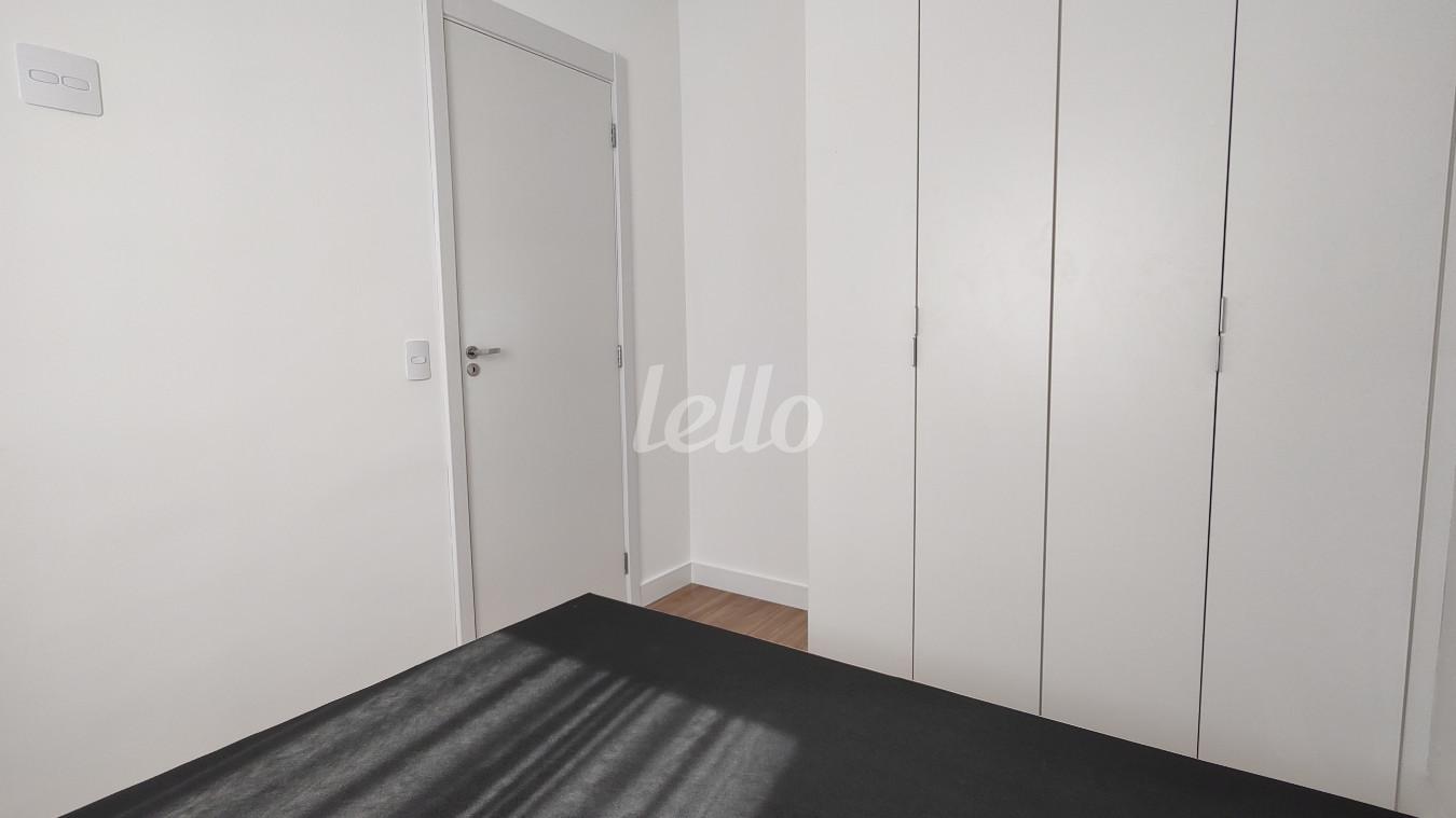 DORMITÓRIO de Apartamento para alugar, Padrão com 24 m², 1 quarto e em Vila Prudente - São Paulo