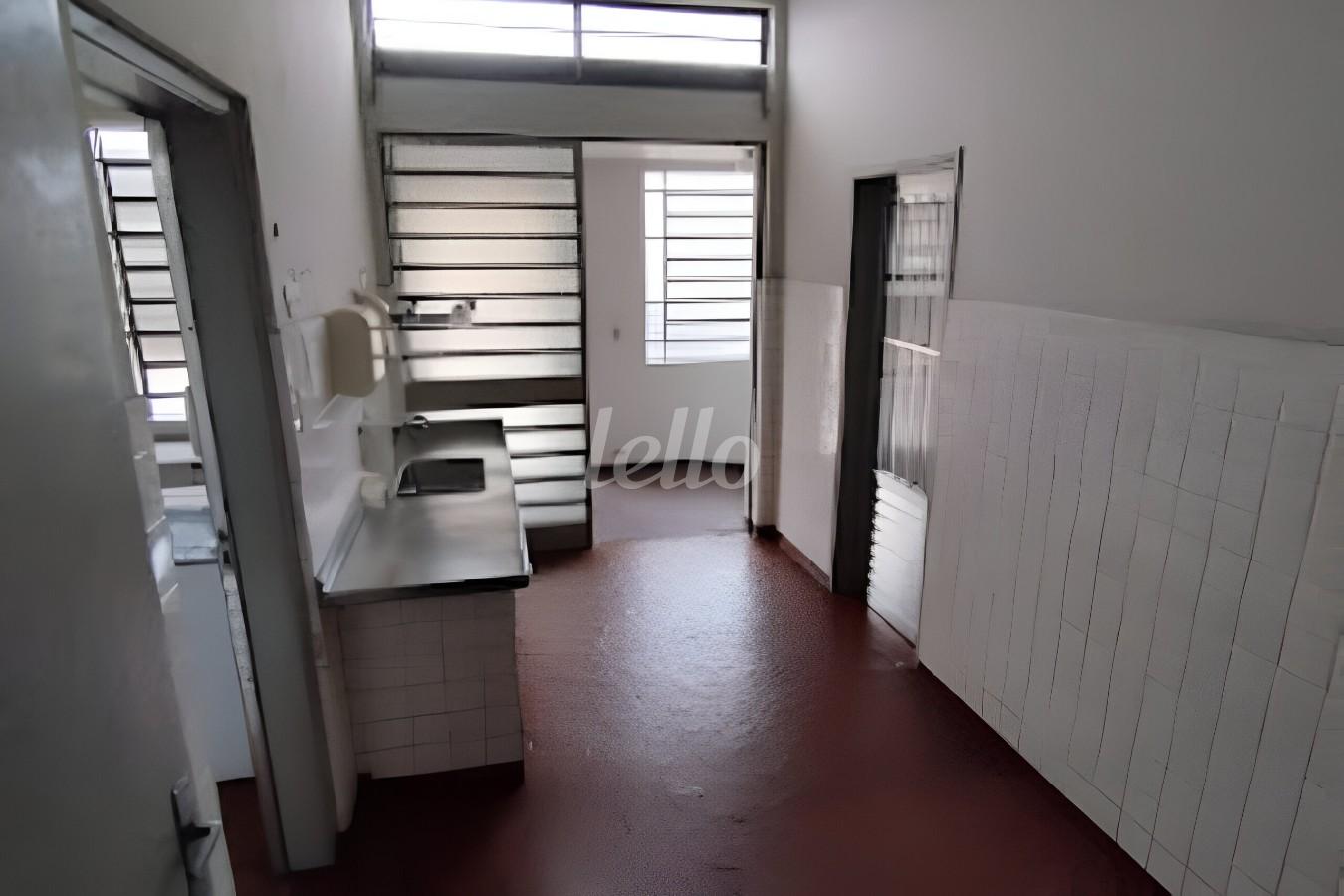 COZINHA de Prédio Comercial para alugar, Monousuário com 1587 m², e em Vila Barbosa - São Paulo